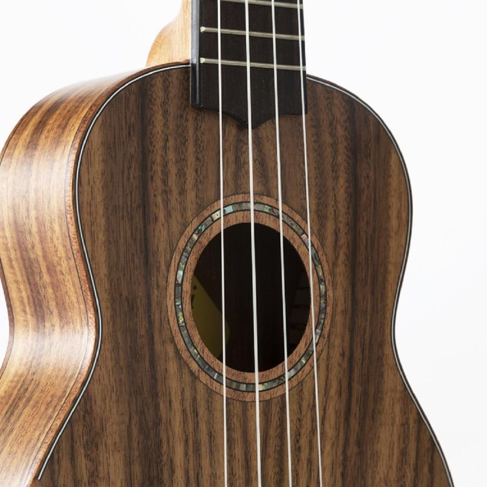 Ukulele Kalani Soprano 21 Maori KOA KAL420 SK Com Bag serenata