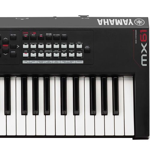 Teclado Sintetizador Yamaha MX61 BK 61 Teclas - serenata